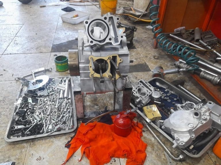 Làm máy, đại tu động cơ tại 3MP 5 Bảo Dưỡng Động Cơ 3mp