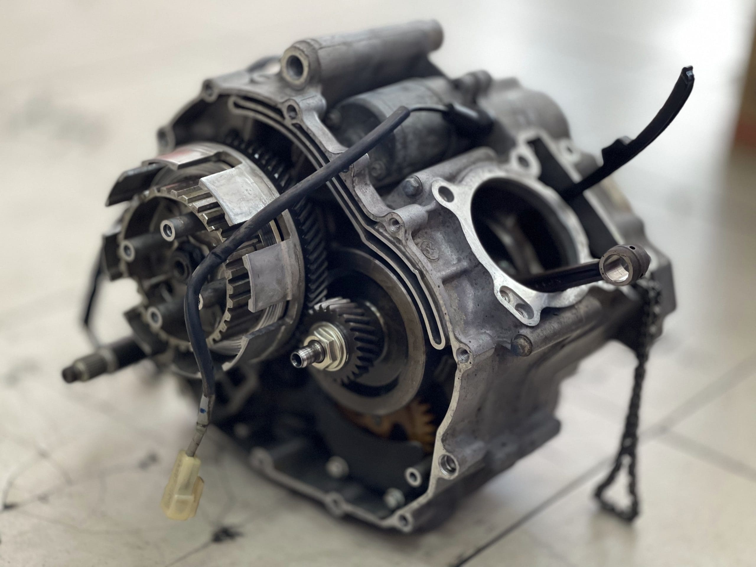 Nồi xe số, nồi xe côn