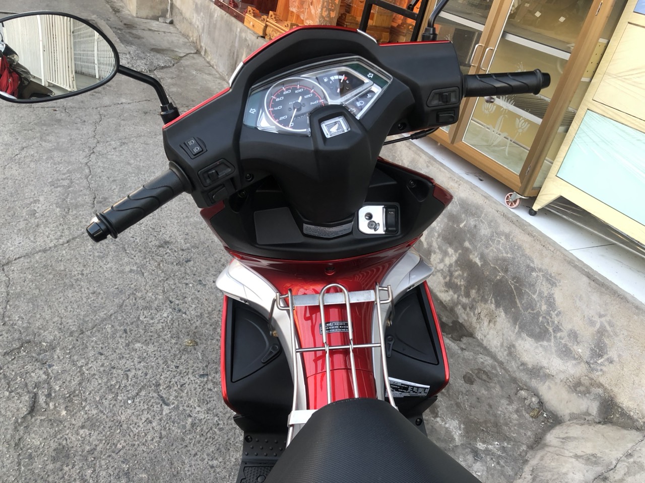 Sơn xe air blade